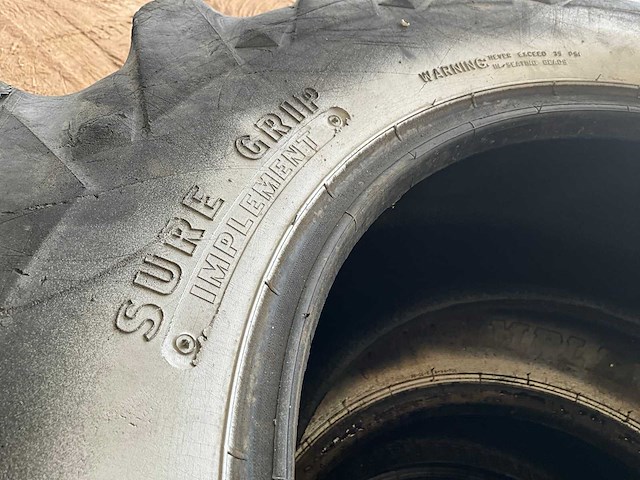 Goodyear 15,5/80-24 sure grip banden (4x) - afbeelding 8 van  9