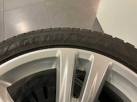 Goodyear 4 nieuwe banden met velg - afbeelding 3 van  4