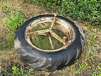Goodyear dubbel wiel tractor (2x) - afbeelding 4 van  4