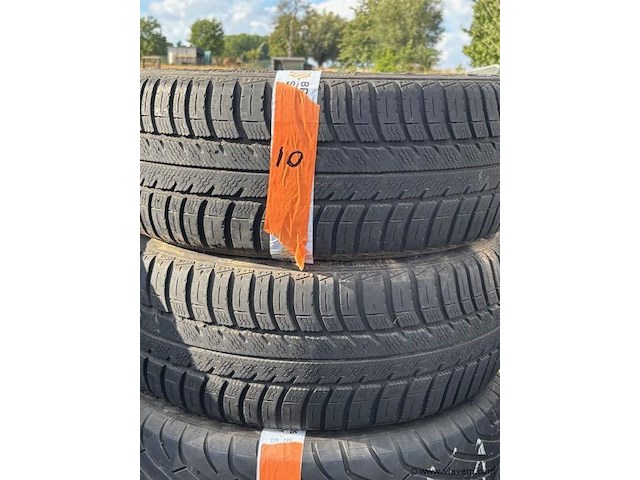 Goodyear eagle vector winter - afbeelding 1 van  1