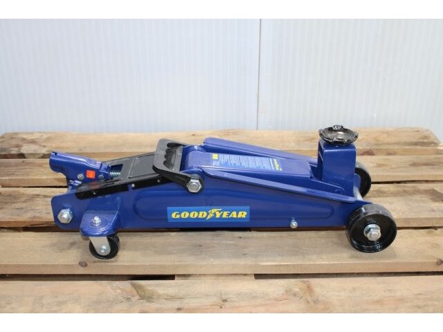 Goodyear garagekrik - afbeelding 1 van  3