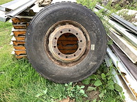 Goodyear regional rhd2 vrachtwagenband 315/80r22.5 - afbeelding 1 van  2