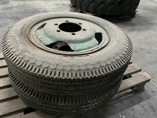 Goodyear truck traction hi-miler banden (2x) - afbeelding 2 van  9
