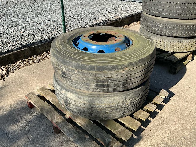 Goodyear vrachtwagenband (5x) - afbeelding 4 van  10