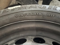 Goodyear winterbanden op velg - afbeelding 4 van  4