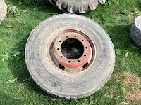 Goodyear/taurus - truck tyre - afbeelding 1 van  4