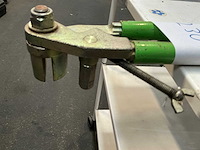 Gootijzer-afbuigtang - afbeelding 3 van  3