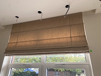 Gordijn met optreksysteem (raam keuken)