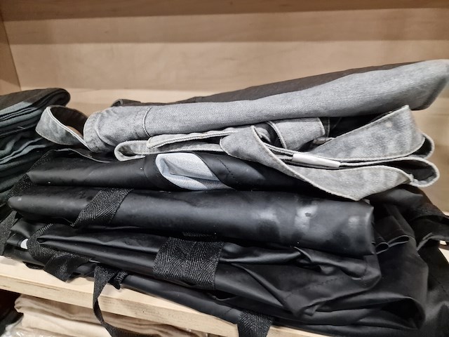 Gordijnen en inpakgerief - afbeelding 4 van  11