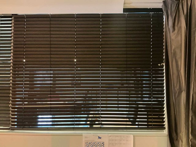 Gordijnen & jaloezieën (4x) - afbeelding 1 van  6