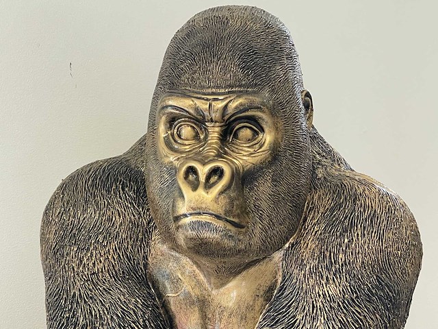 Gorilla zit stoer old gold h66cm - afbeelding 2 van  2