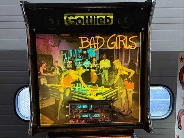 Gottlieb - bad girls - flipperkast - afbeelding 1 van  6