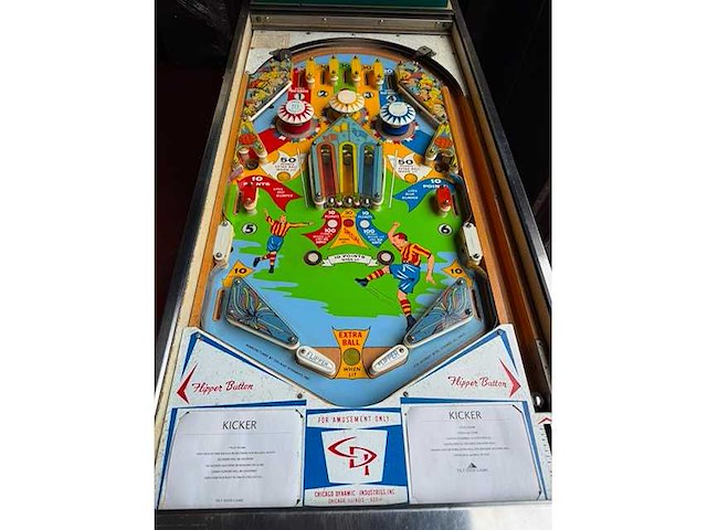 Gottlieb - kicker - flipperkast - afbeelding 2 van  5