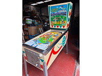 Gottlieb - kicker - flipperkast - afbeelding 3 van  5