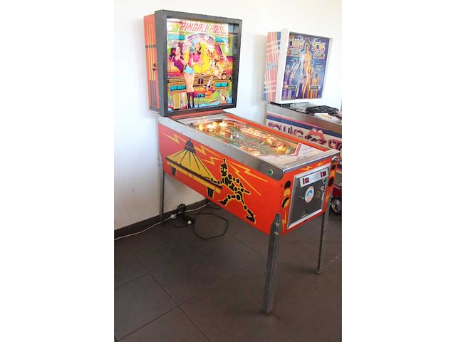 Gottlieb - pinball pool - flipperkast - afbeelding 5 van  9