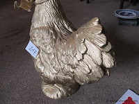 Gouden kip beeld - afbeelding 3 van  4