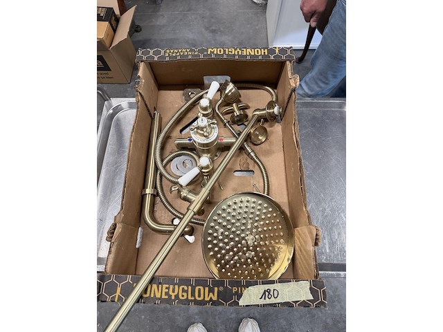 Gouden kraan - afbeelding 1 van  2