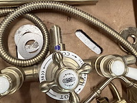 Gouden kraan - afbeelding 2 van  2