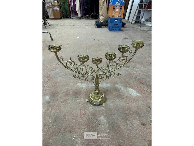 Goudkleurige kandelaar - afbeelding 1 van  4