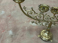 Goudkleurige kandelaar - afbeelding 2 van  4