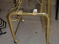 Goudkleurige salontafel - afbeelding 1 van  3