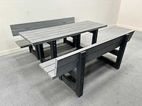 Gova plast - 2 banken + tafel - tuinset - afbeelding 1 van  9