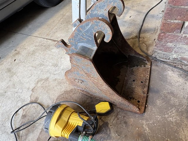 Graafbak minigraver - afbeelding 3 van  5