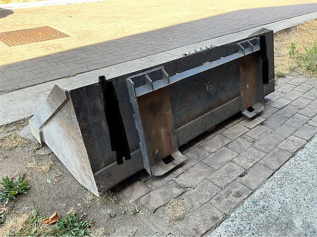 Graafbak schranklader / bobcat - afbeelding 5 van  8