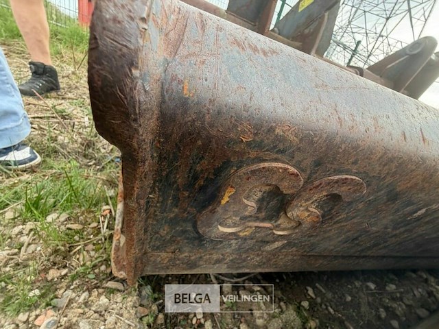 Graafbak - afbeelding 4 van  4