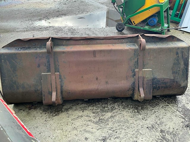 Graafbak - afbeelding 4 van  4