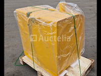 Graafmachine brandstoftank - afbeelding 2 van  2