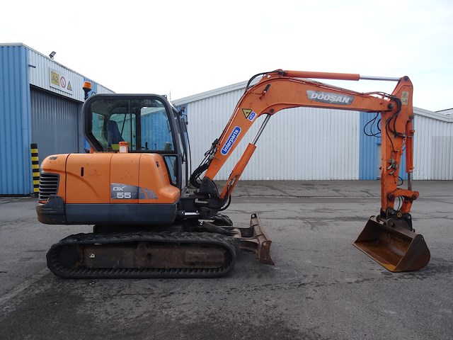 Graafmachine doosan dx55e - afbeelding 23 van  35