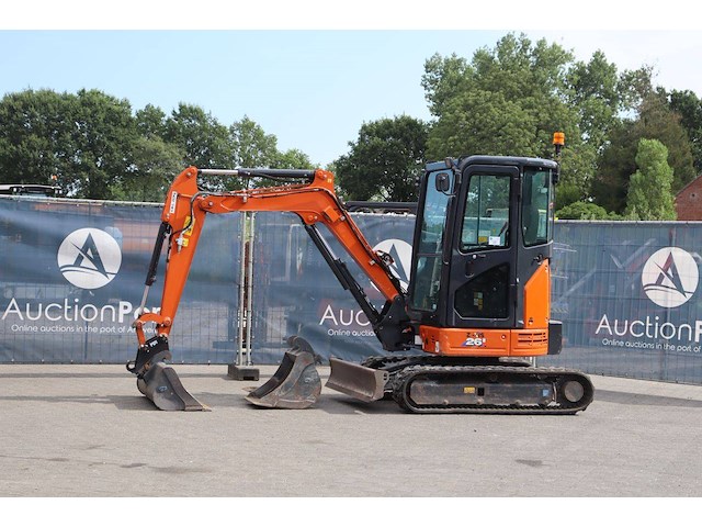 Graafmachine hitachi zx26u-6 clr diesel 15.6kw 2024 - afbeelding 1 van  1