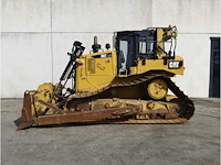 Graafmachines, wielladers en grondverzetmateriaal