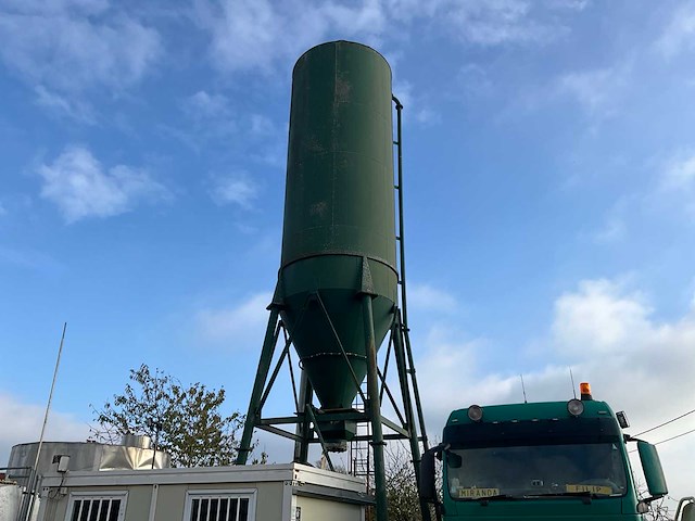 Graansilo - afbeelding 1 van  5