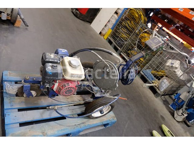 Graco linelazer 3400 thermische spuit - afbeelding 1 van  10