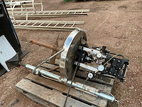 Graco pomp met roerwerk - afbeelding 2 van  6