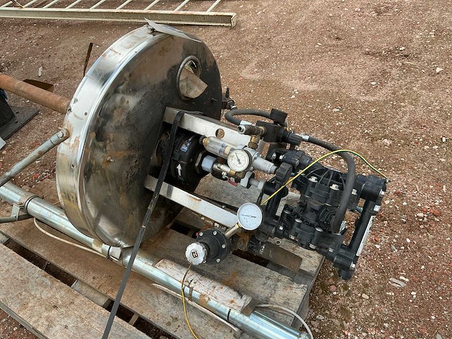 Graco pomp met roerwerk - afbeelding 4 van  6