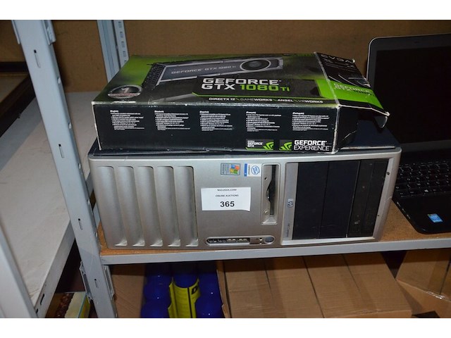 Grafische kaart gtx 1080ti, centrale eenheid hp windows xp, flatscreen tv lg 28mt48df-pz met afstandsbediening (defect), blu ray speler samsung - afbeelding 2 van  7