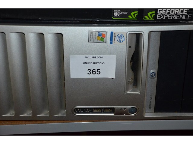 Grafische kaart gtx 1080ti, centrale eenheid hp windows xp, flatscreen tv lg 28mt48df-pz met afstandsbediening (defect), blu ray speler samsung - afbeelding 5 van  7