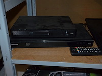 Grafische kaart gtx 1080ti, centrale eenheid hp windows xp, flatscreen tv lg 28mt48df-pz met afstandsbediening (defect), blu ray speler samsung - afbeelding 7 van  7