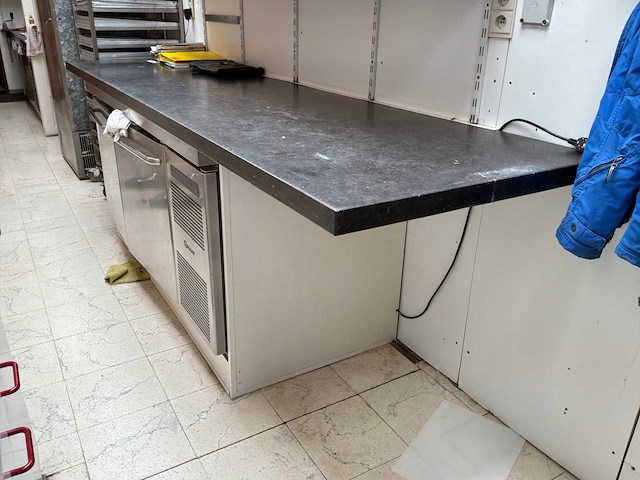 Gram koelwerkbank met marmer - afbeelding 3 van  4