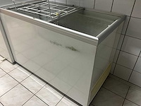 Gram koffermodel vriezer - afbeelding 1 van  2