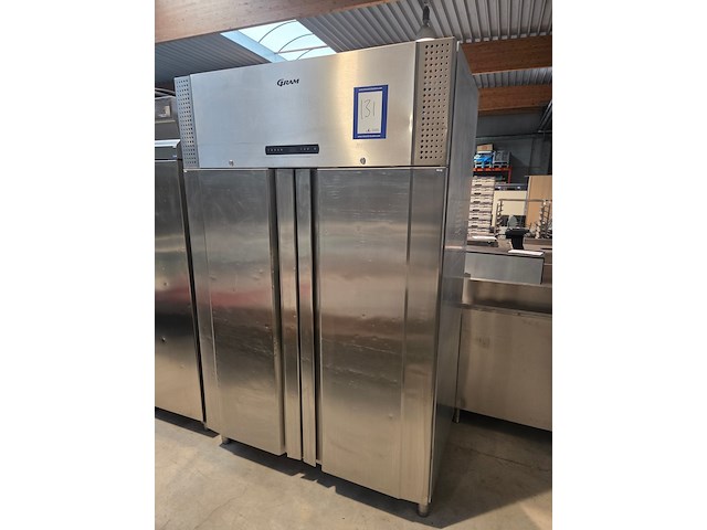 Gram - afbeelding 1 van  9