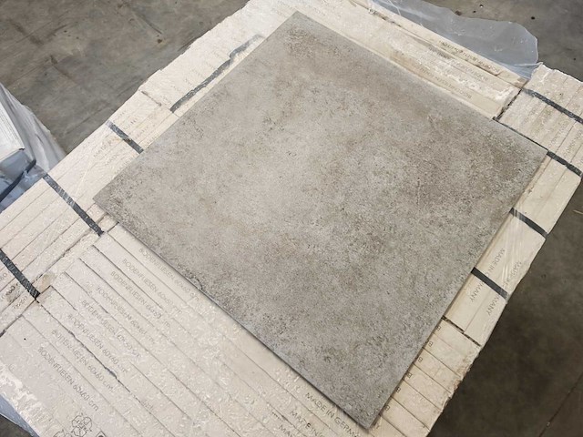 Grandeur fast grey 60x60 cm tegel 21,96 m² - afbeelding 2 van  3