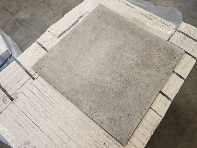 Grandeur fast grey 60x60 cm tegel 29,52 m² - afbeelding 4 van  7