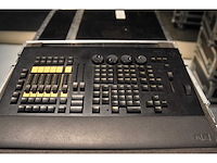 Grandma - ma2 on pc incl flightcase - light mixing console - afbeelding 2 van  3