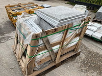 Graniet flamed and brushed natuursteen tuintegels ca. 10,8m2 - afbeelding 3 van  3