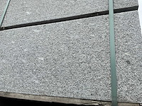 Graniet natuursteen boorstenen 42 stuks - afbeelding 2 van  3