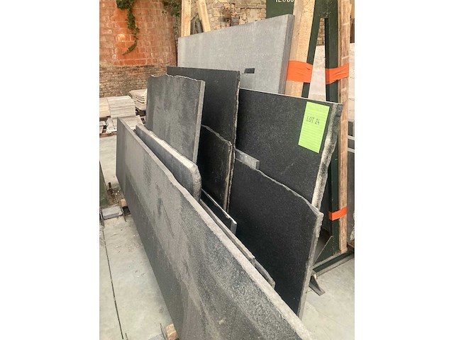 Graniet zimbabwe verzoet en gevlamd - afbeelding 3 van  4